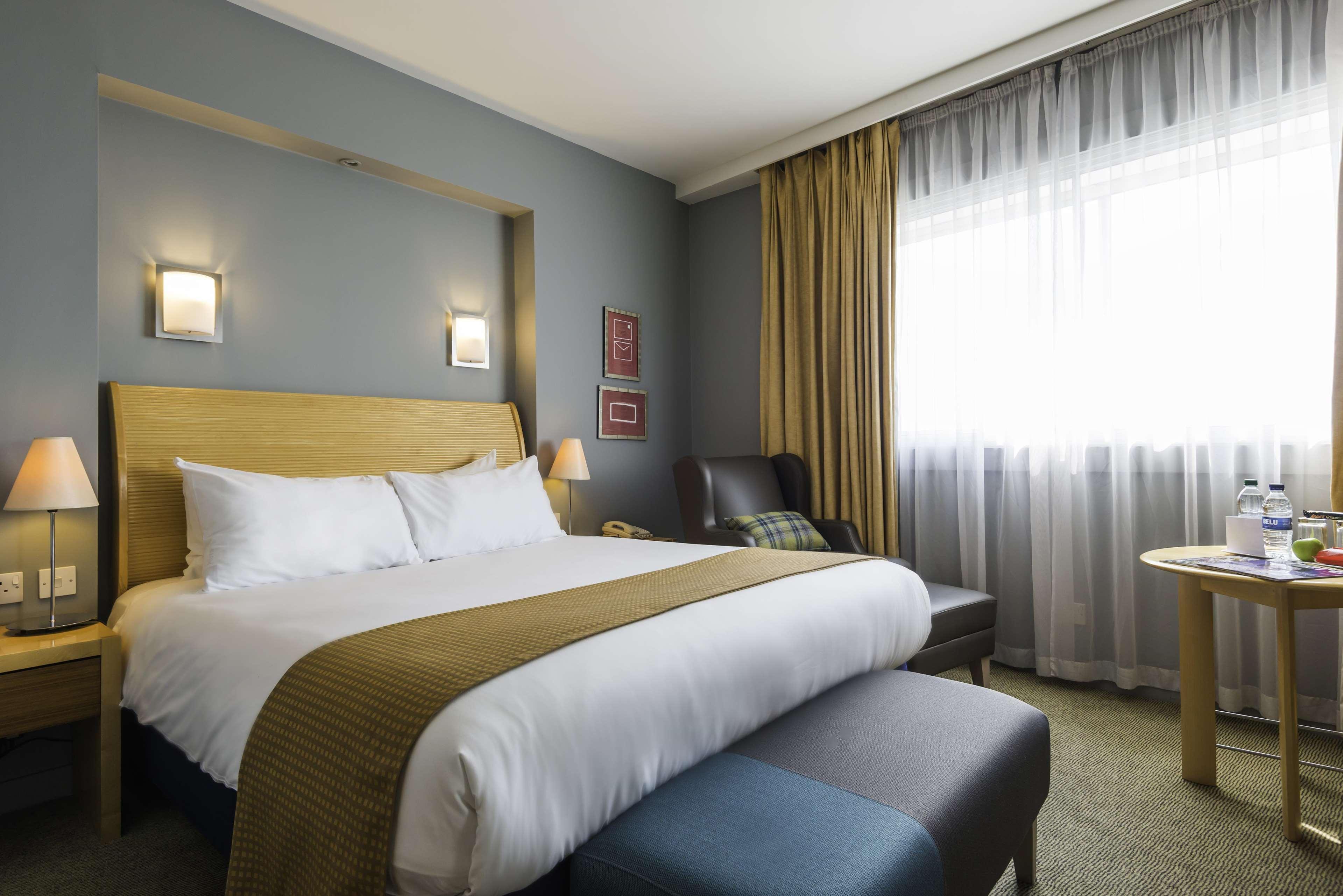 Best Western London Heathrow Ariel Hotel Hillingdon Extérieur photo