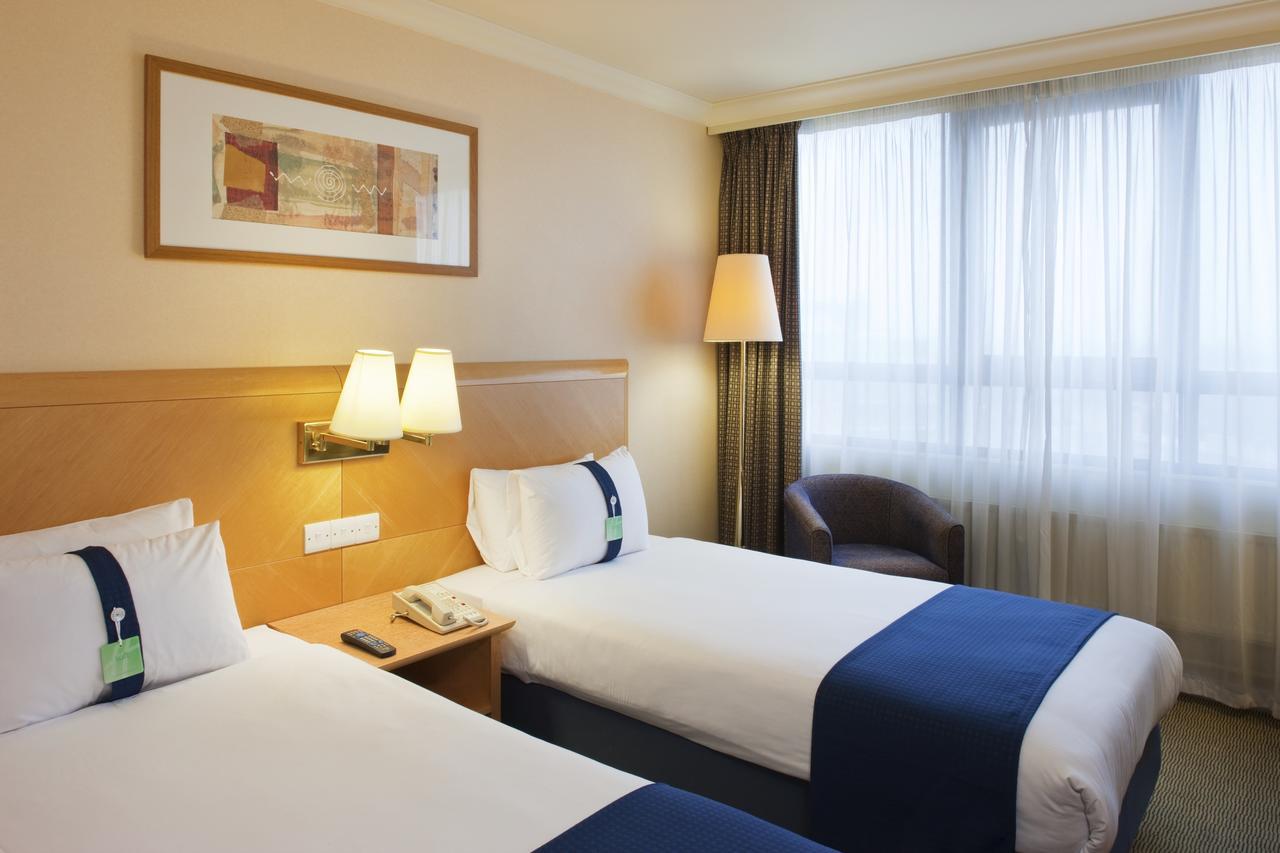 Best Western London Heathrow Ariel Hotel Hillingdon Extérieur photo